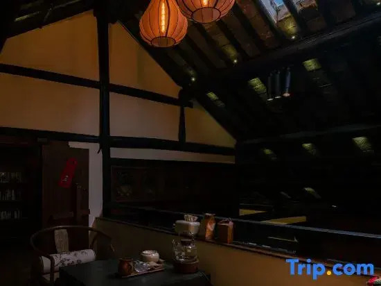 Zhujiajiao Jingting Inn