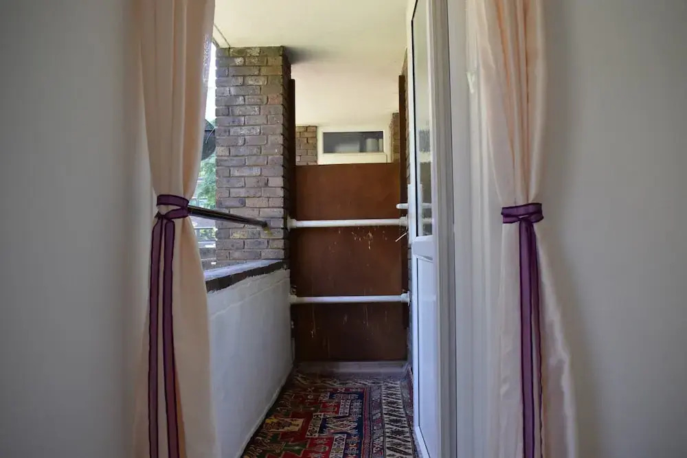 2 Bedroom Home in Angel