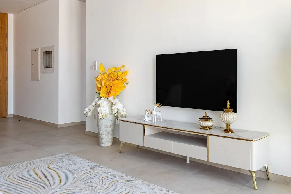 Modern 1-bedroom Apartment in Residence 110 in the Heart of Dubai