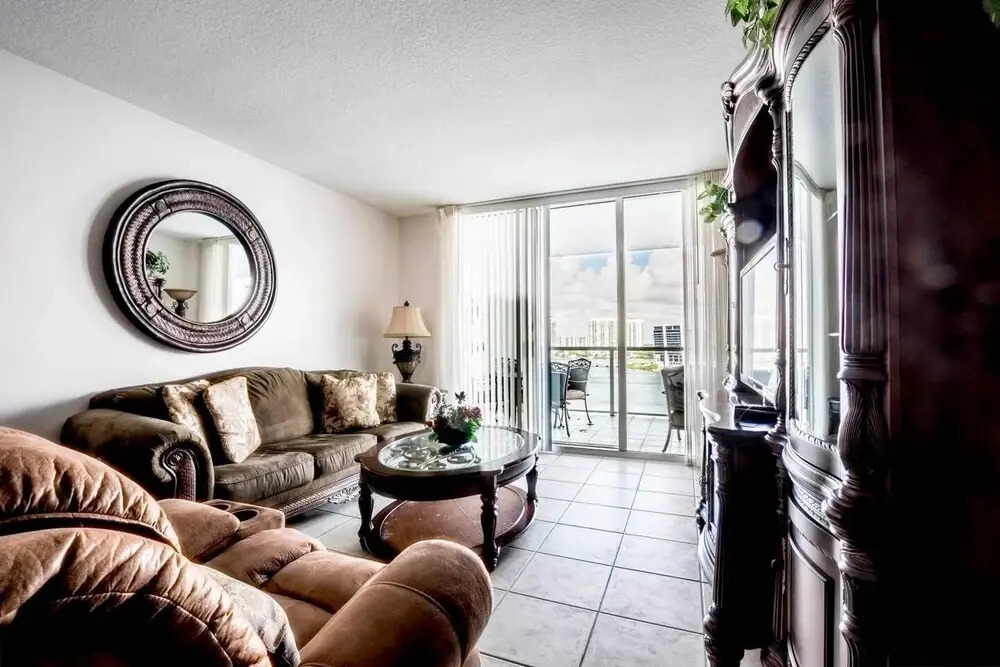 Le Marina Bay PH3 - Condo 5 People, Sunny Isles
