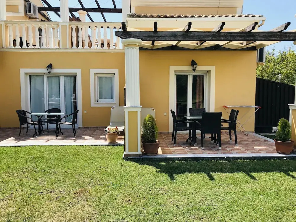 Leremo Luxury Studio