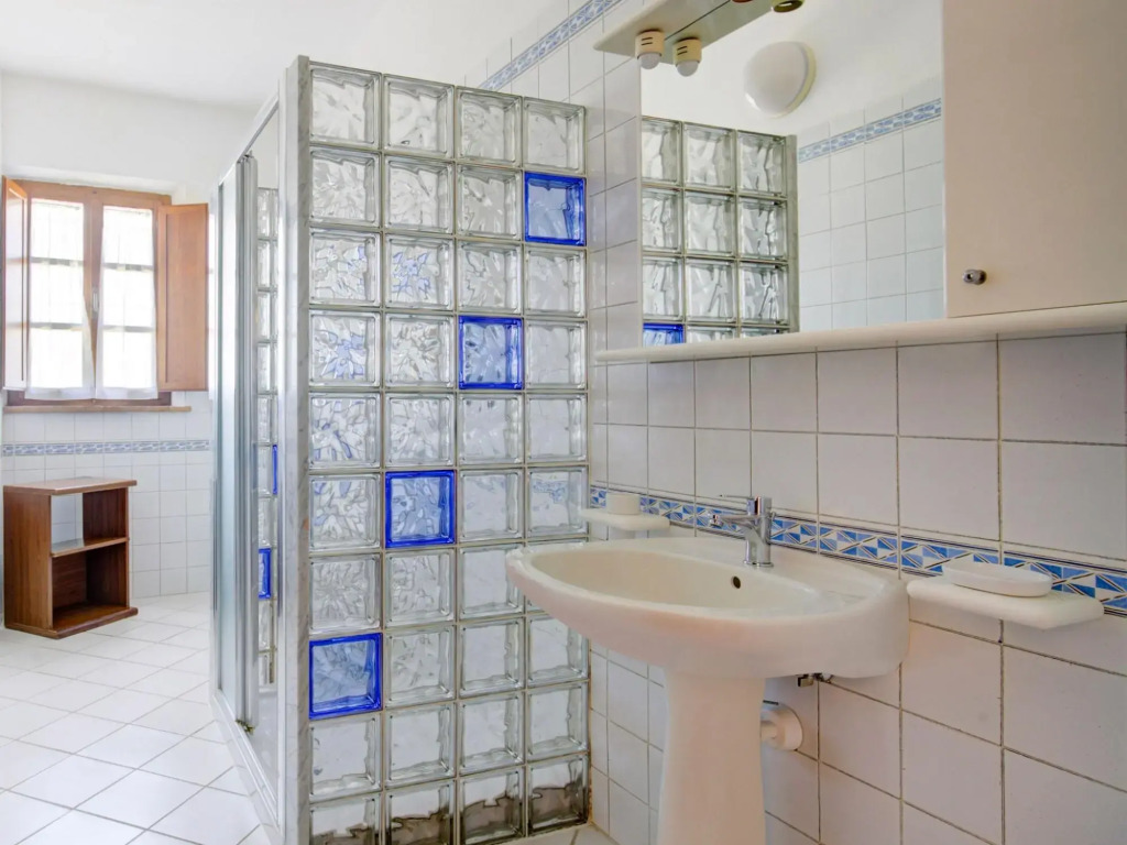 Typical Tuscan farmhouse with swimming pool and A/C