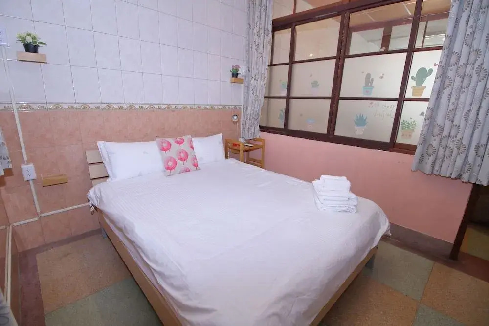 Good Man Hostel