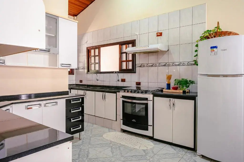 Refúgio PETFRIENDLY a 60 min de SP, ideal para FAMILIAS, wifi 200Mbps