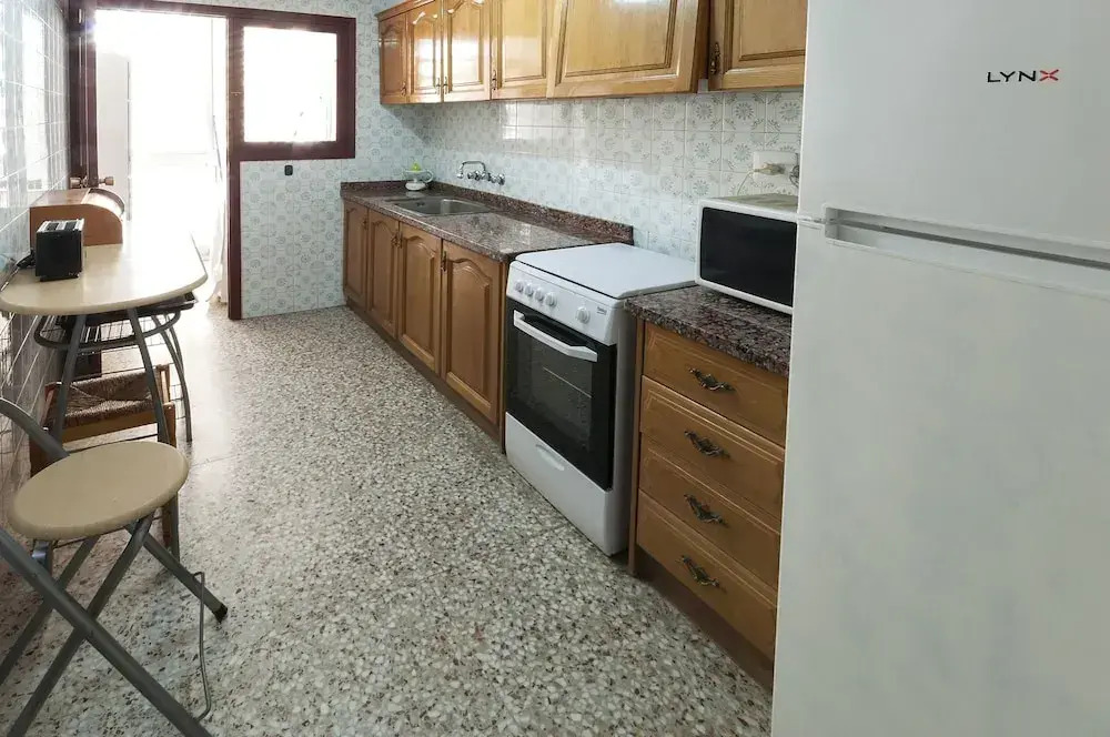 River in Daim s With 2 Bedrooms and 1 Bathrooms