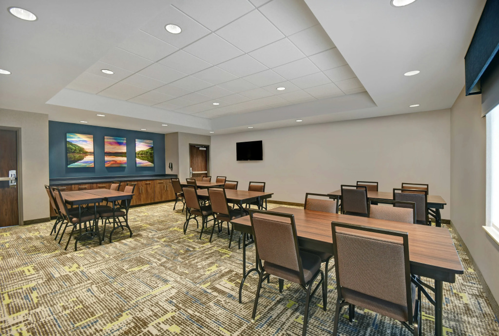 Hampton Inn Cave City, KY