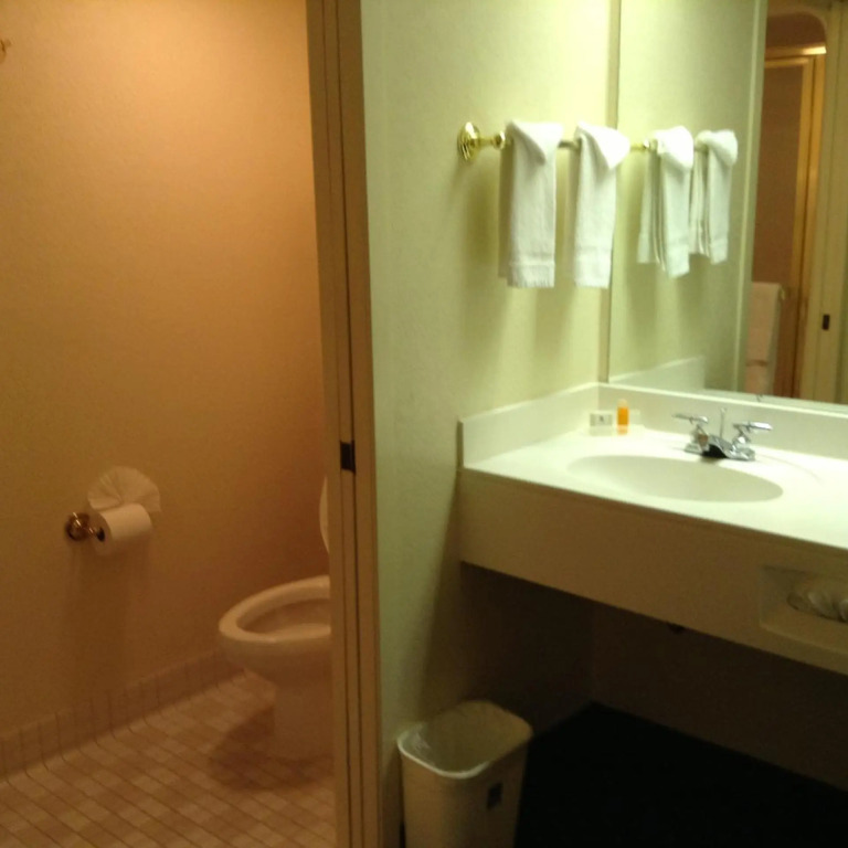 Econo Lodge Denver International Airport