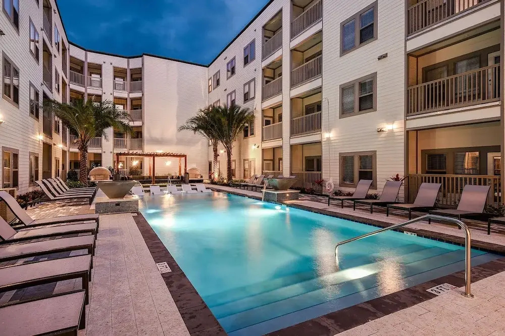 2 BR Apt Near St Johns River by Frontdesk