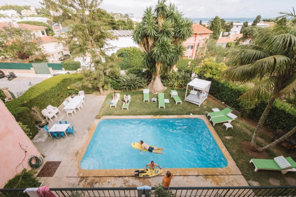 Nice Way Cascais Hostel & Surfcamp