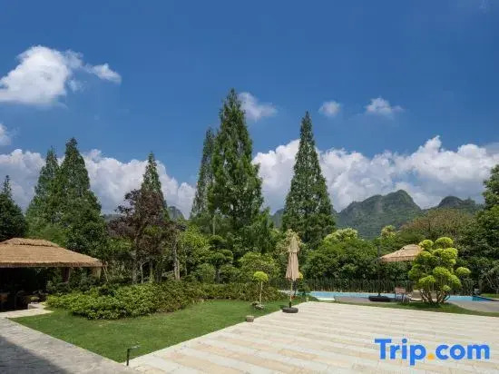 Xinchang Huaqianyueshang Homestay (Nineteen Peaks)