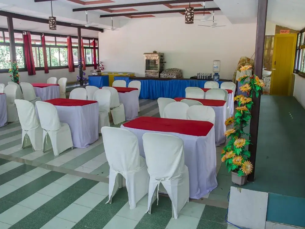 OYO 2764 Hotel manvins inn
