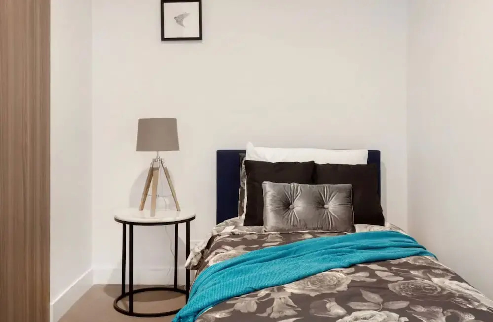 Holistay Premium - Swanston Central