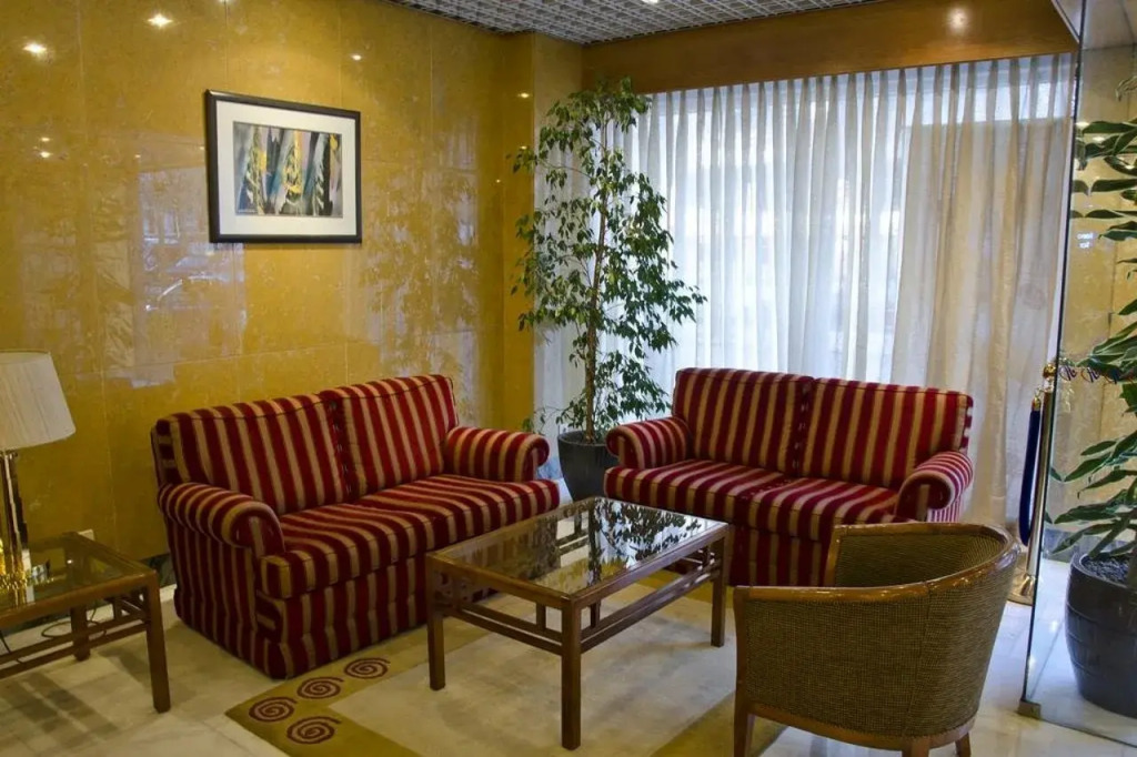 VIP Inn Berna Hotel