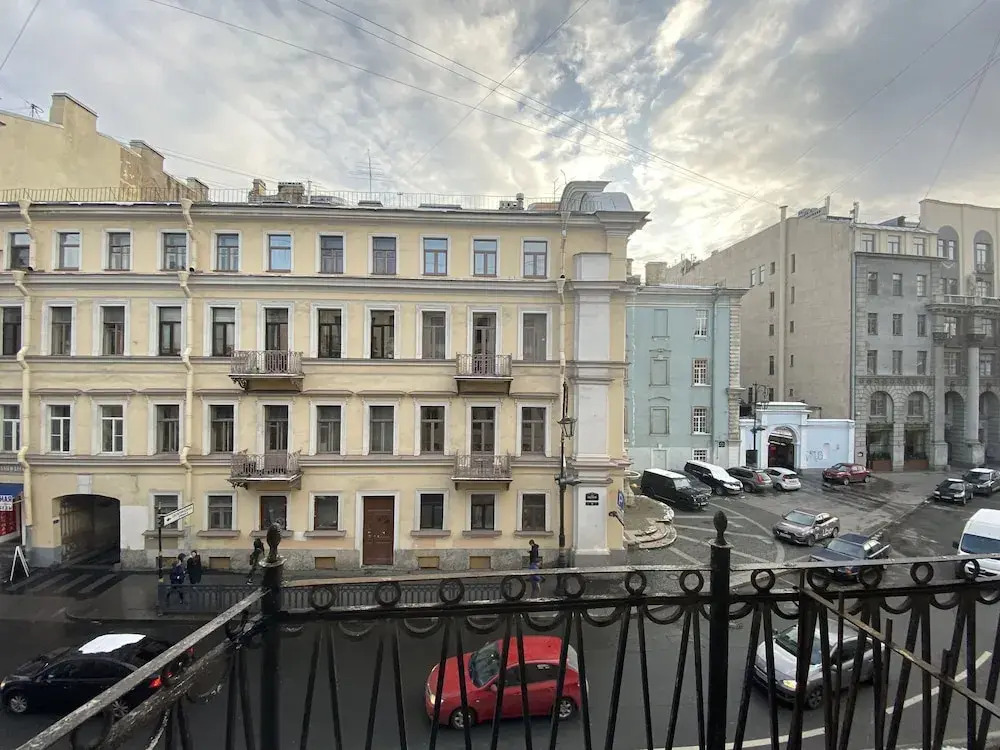 Apartment on Pestelya 4