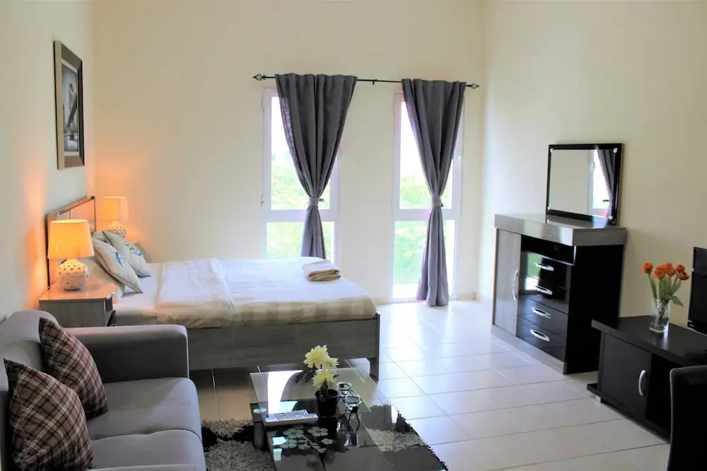 Elegant Studio for rent in Discovery Gardens - GHA