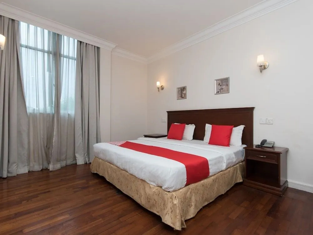 OYO 1108 Bundusan Hotel