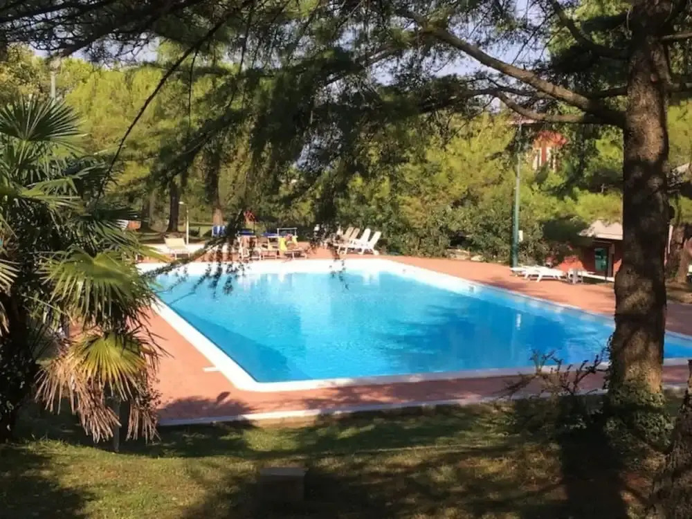 Golden Blue Park
