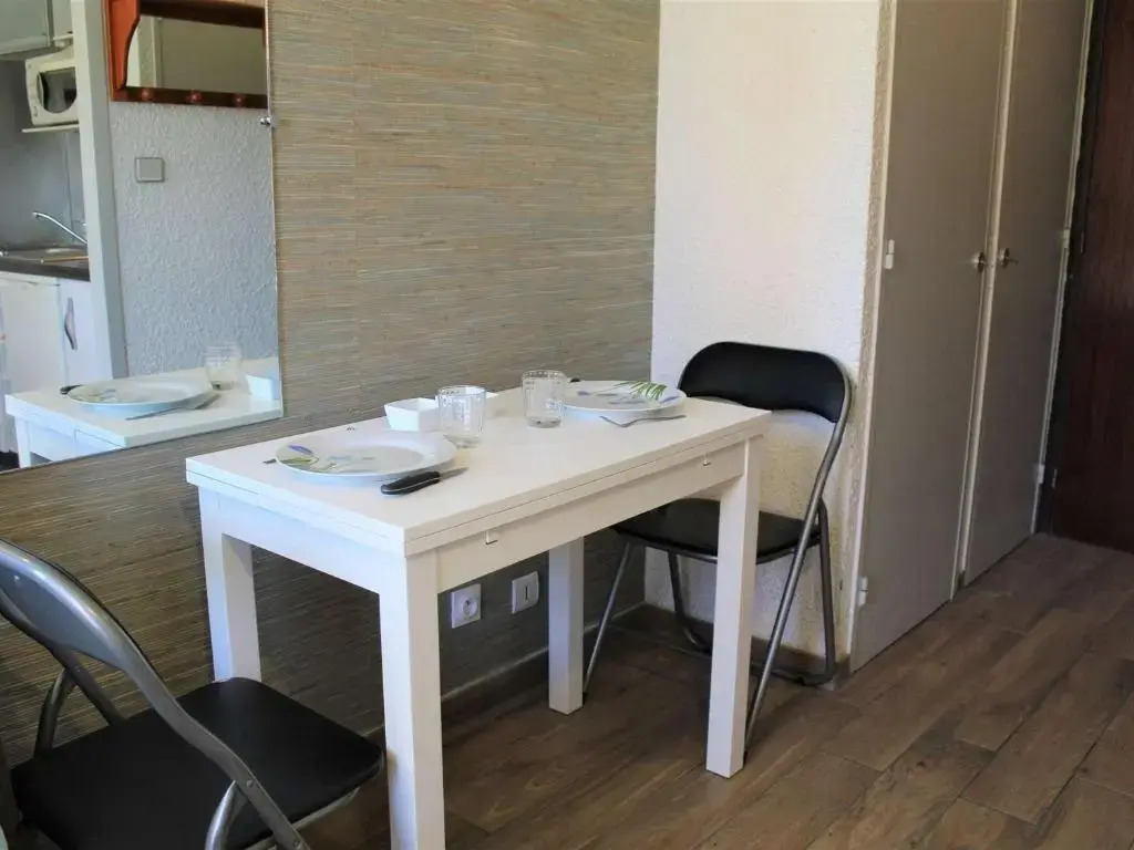 Appartement Vars, 1 pièce, 2 personnes - FR-1-330B-119
