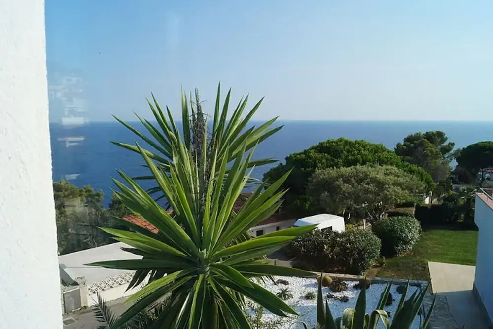 House - 3 Bedrooms with Pool and Sea views - 107932