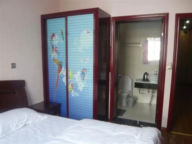 Yangzhong Sanmao sunshine Motel