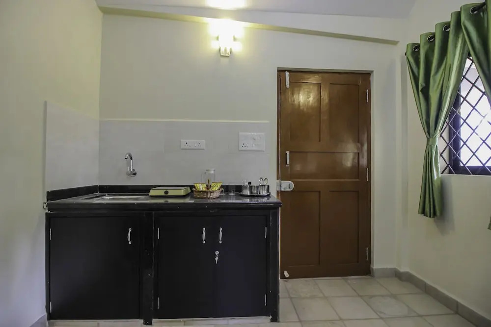 OYO Home 1134 Studio Riverside 1BHK Siolim