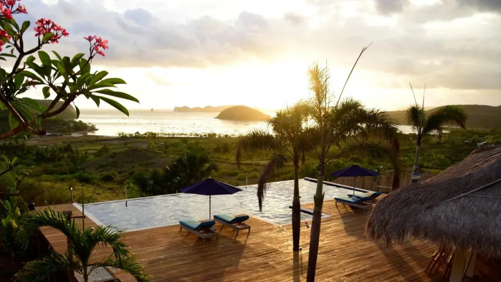 The Endless Summer Resort