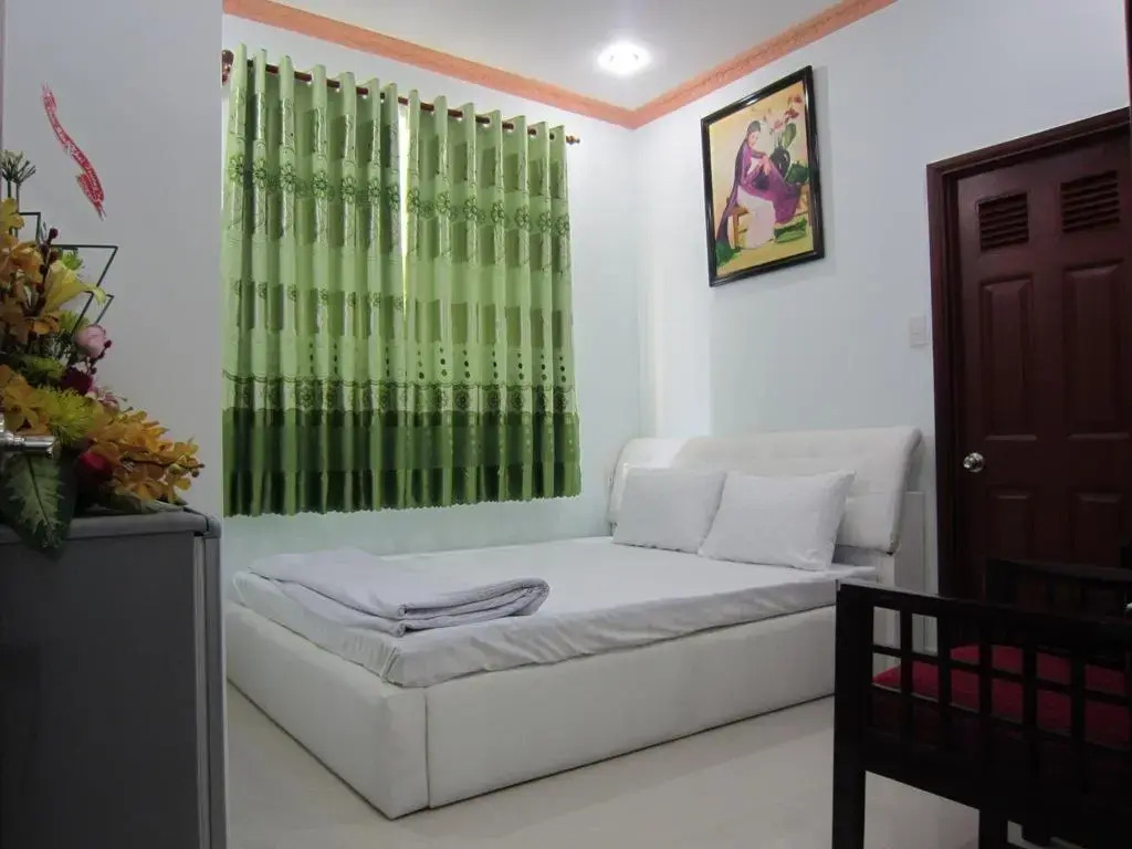 Danh Uy 2 Hotel