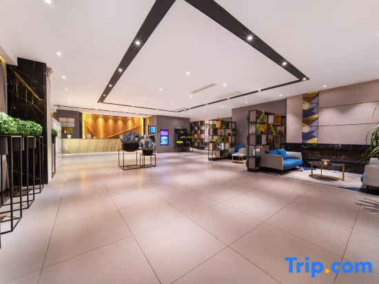 Kaiman International Hote(Guiyang Longdongbao International Airport Zhongxing Subway Station)