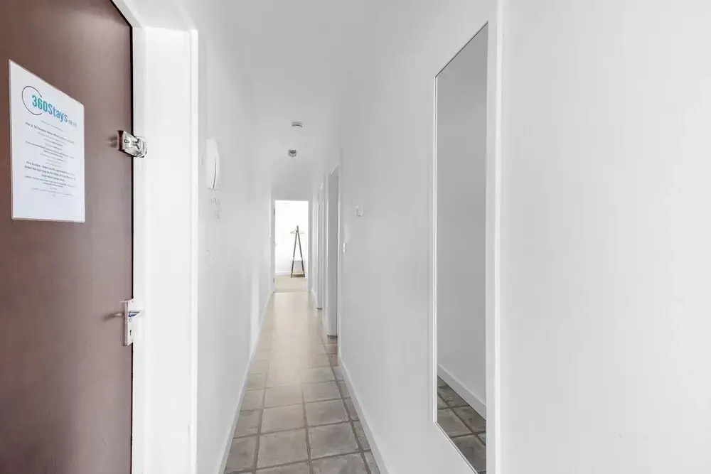 West Ealing SVD Apt. - 2 Bedroom 2 Bath