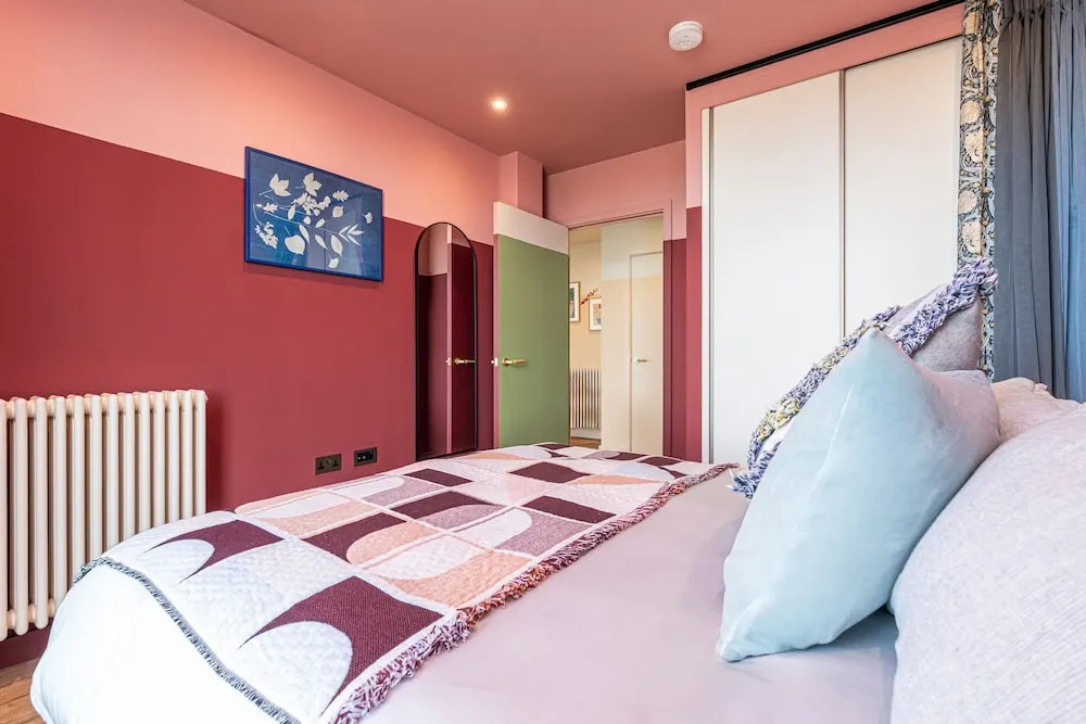 The Eades Laura Perryman 1 Bed