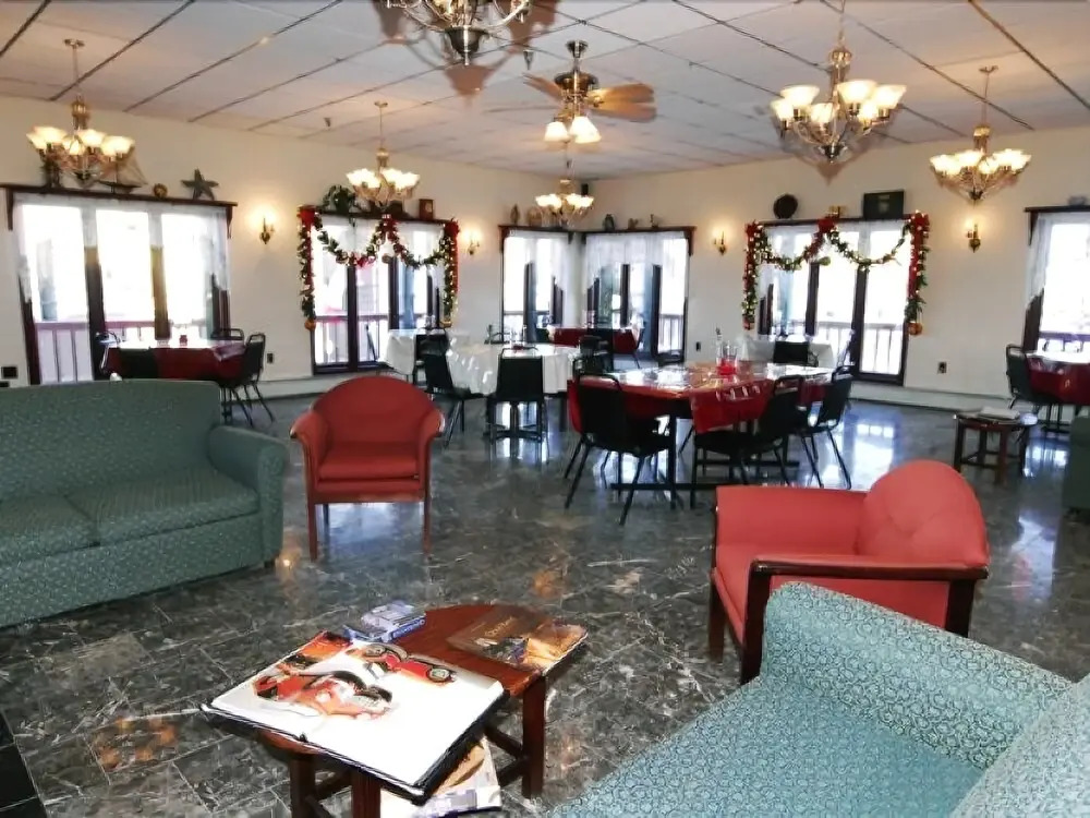 Aroostook Hospitality Inn - Van Buren, Maine, USA