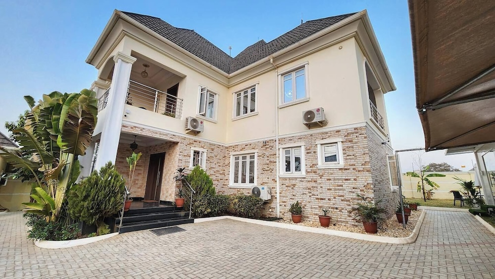 Captain's Residence