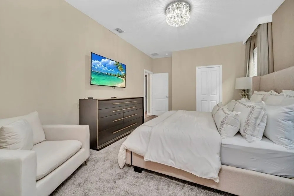 9 Bed Storey Lake Villa Pictures Coming Soon home