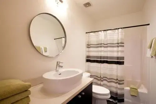Seven-River View-AC-3BR/2.5BA
