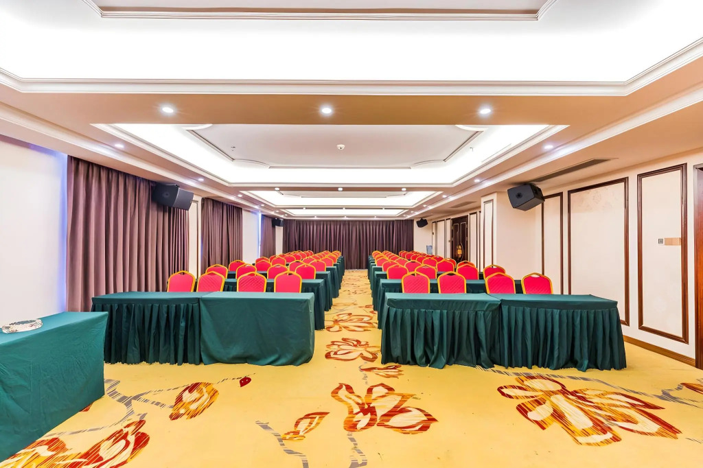 Vienna Hotel Shantou Chaoyang Mianxi Road