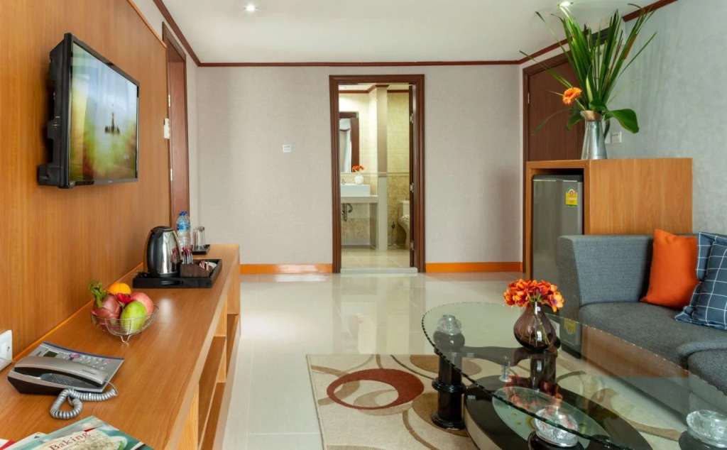 7Days Bangna Hotel