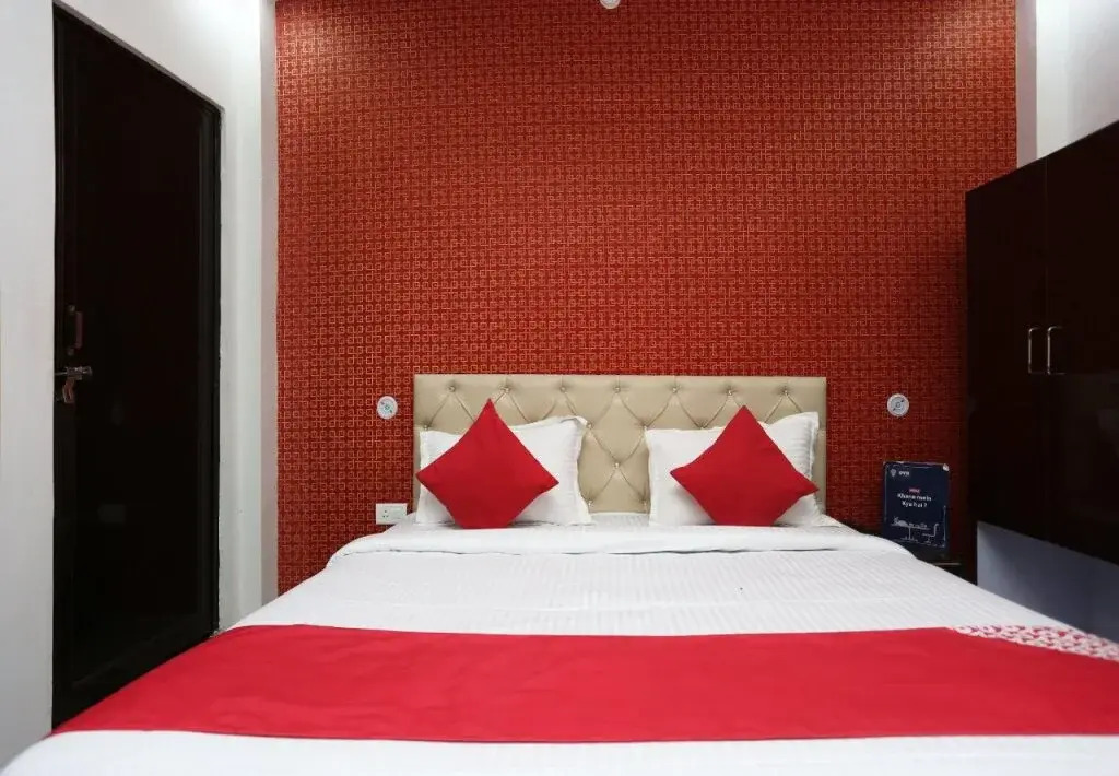 Hotel Orchid By OYO Rooms