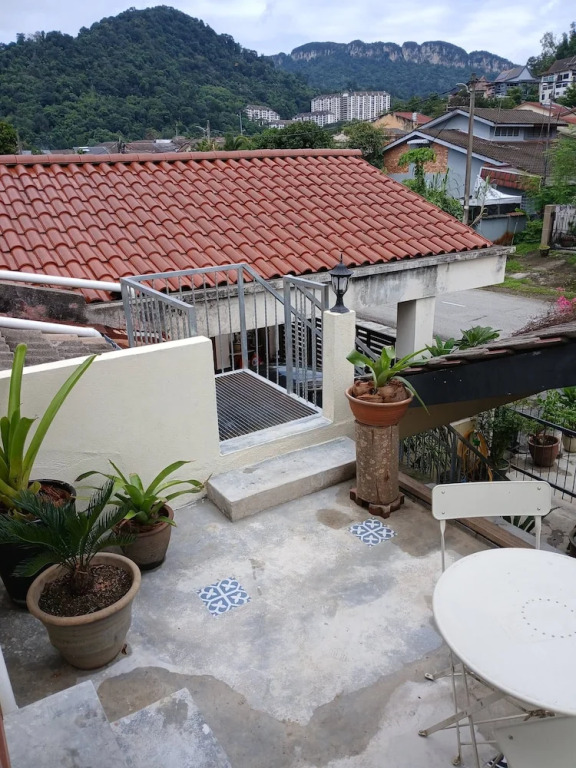 Serene Mountain Retreat in KL - Entire House for Rent