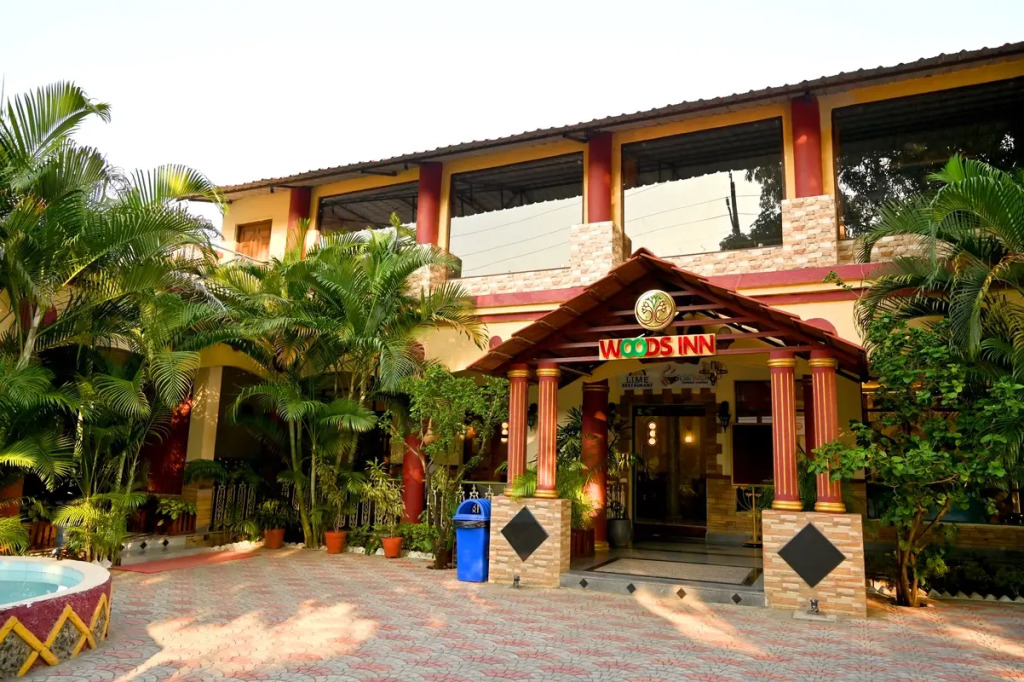 Woods inn Resort