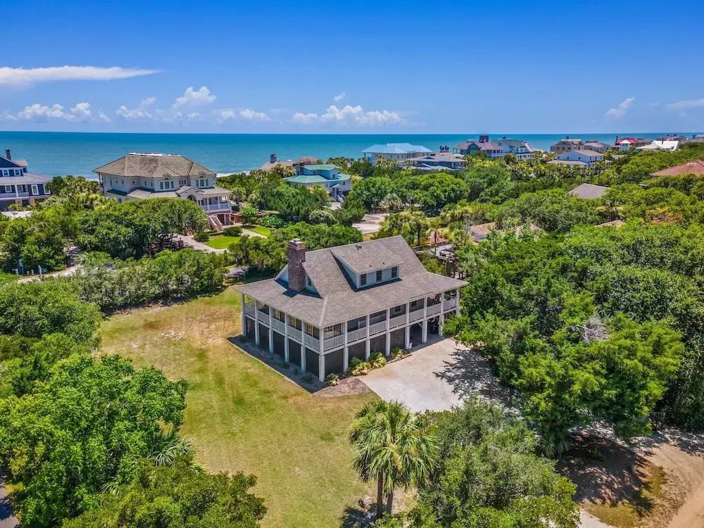 Berry Restful 5 Bedroom Home