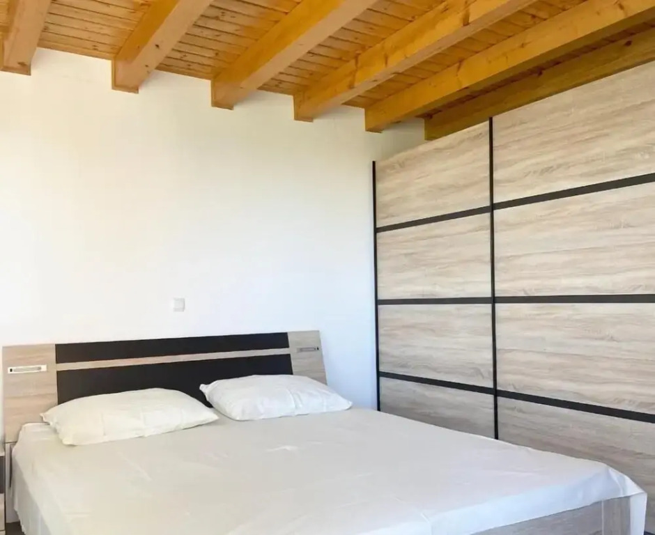 Apartment Zare