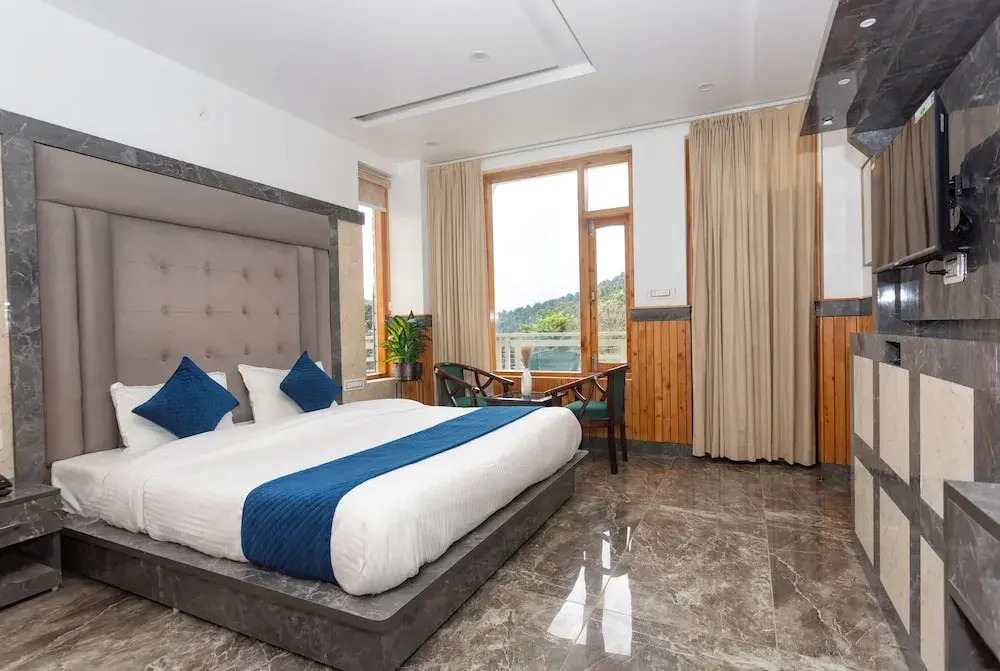 Tara Van - Best Mountain View Hotel in Dharamkot