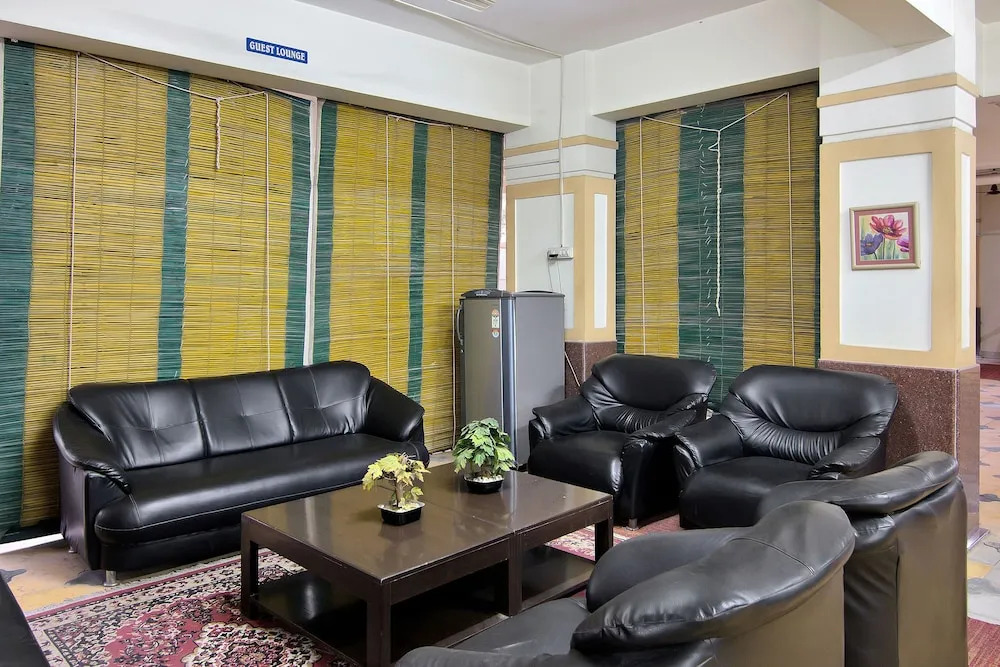 SilverKey 20008 Executive Stays Madhapur