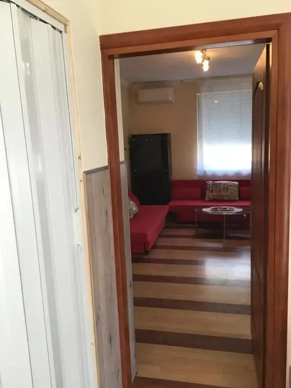 4 Lurkó Apartman Új