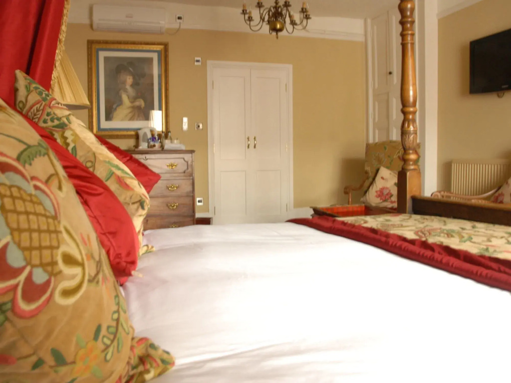 The White Hart Royal, Moreton-in-Marsh, Cotswolds - The Coaching Inn Group