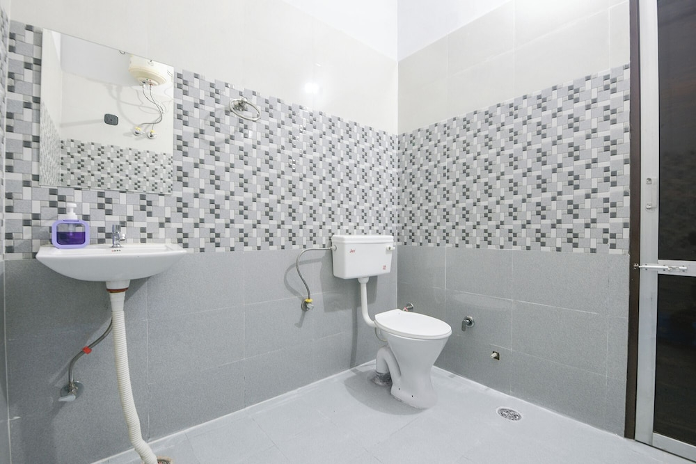 FabHotel AS Residency I
