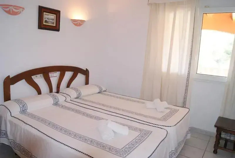 Villa near the beach, with pool, in Javea