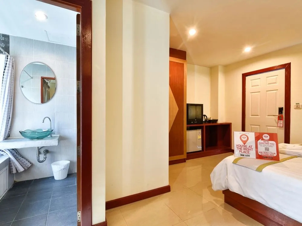 NIDA Rooms Patong 198 Phang Drive