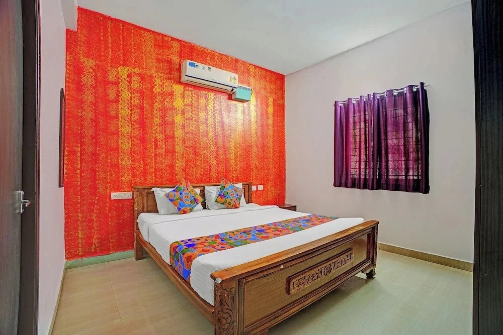 Fabhotel Subikshas Mirra Villa