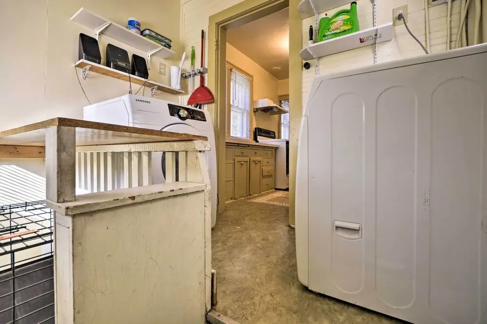 Charming Montana Home w/ Grill: 6 Mi to Lake Elmo!